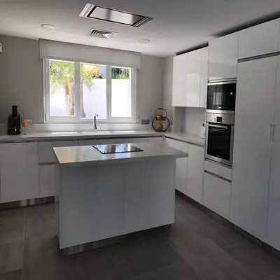 Detached Villa in Nueva Andalucía