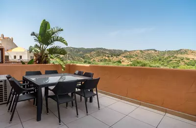 Middle Floor Apartment in Elviria