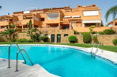Middle Floor Apartment in Elviria
