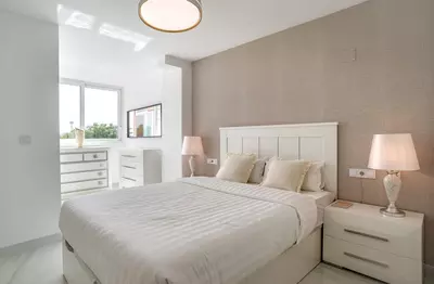 Middle Floor Apartment in Elviria