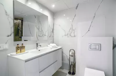 Middle Floor Apartment in Elviria
