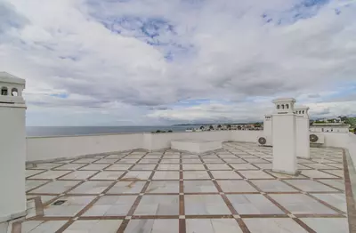 Penthouse in Estepona