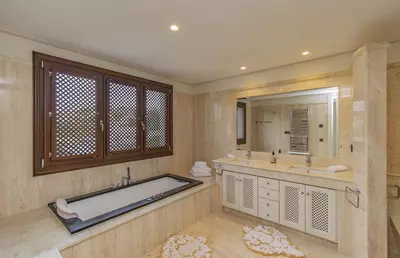 Penthouse in Estepona