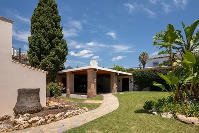 Detached Villa in Río Real