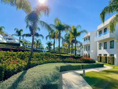 Middle Floor Apartment in Estepona