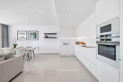 Middle Floor Apartment in Estepona
