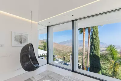 Detached Villa in Elviria
