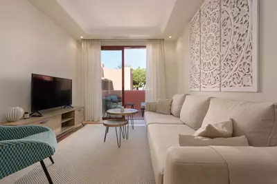Middle Floor Apartment in Elviria