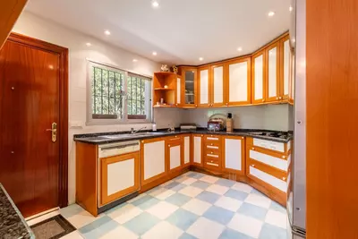 Townhouse in El Paraiso