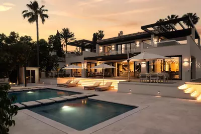 Detached Villa in Nueva Andalucía