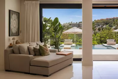 Detached Villa in Nueva Andalucía