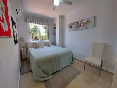 Townhouse in El Paraiso