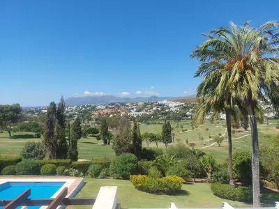 Townhouse in El Paraiso