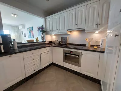 Townhouse in El Paraiso