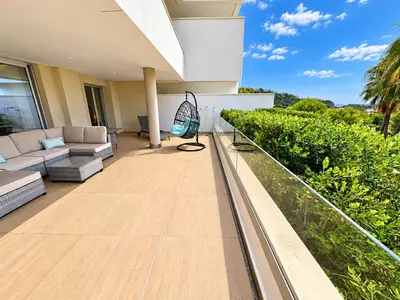 Ground Floor Apartment in Benahavís