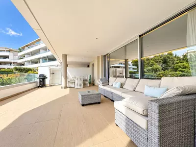 Ground Floor Apartment in Benahavís