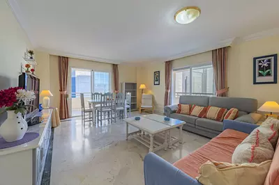 Middle Floor Apartment in Puerto Banús