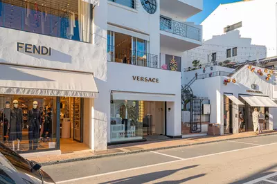Middle Floor Apartment in Puerto Banús