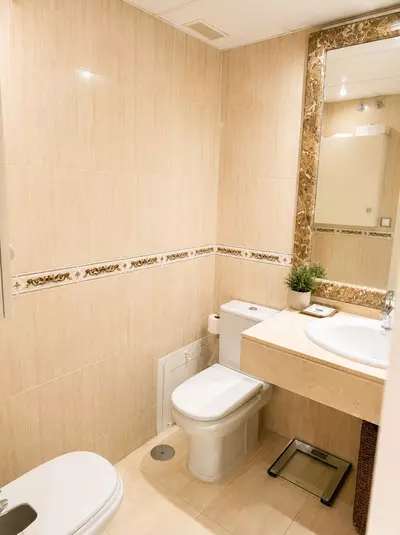 Middle Floor Apartment in Nueva Andalucía
