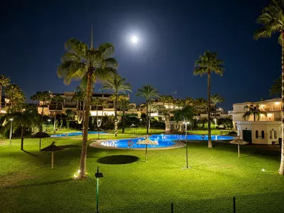 Middle Floor Apartment in Nueva Andalucía
