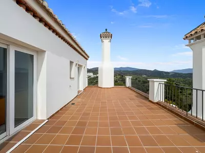 Penthouse Duplex in Estepona