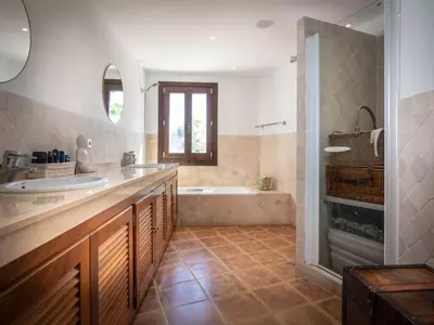 Semi-Detached House in El Paraiso