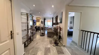 Duplex in Nueva Andalucía
