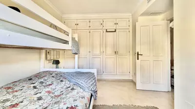Middle Floor Apartment in Nueva Andalucía
