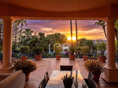 Detached Villa in Nueva Andalucía