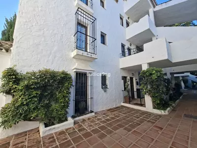 Ground Floor Apartment in Nueva Andalucía