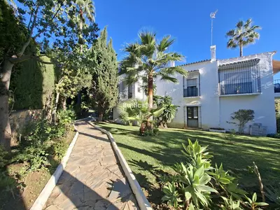 Ground Floor Apartment in Nueva Andalucía