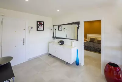 Middle Floor Apartment in Nueva Andalucía