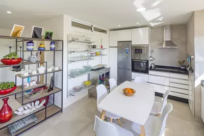 Middle Floor Apartment in Nueva Andalucía