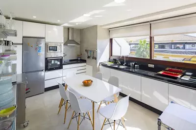 Middle Floor Apartment in Nueva Andalucía