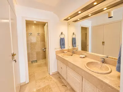 Ground Floor Apartment in Guadalmina Baja