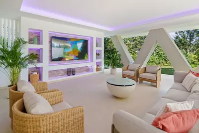 Detached Villa in Nueva Andalucía