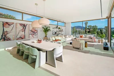 Detached Villa in Nueva Andalucía