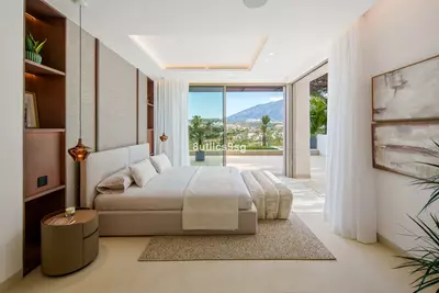 Detached Villa in Nueva Andalucía