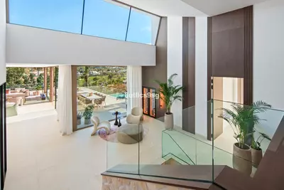 Detached Villa in Nueva Andalucía