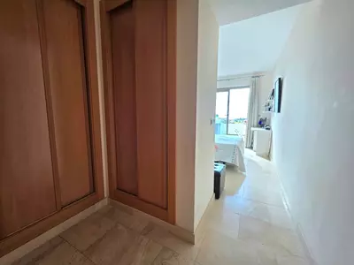 Middle Floor Apartment in Estepona