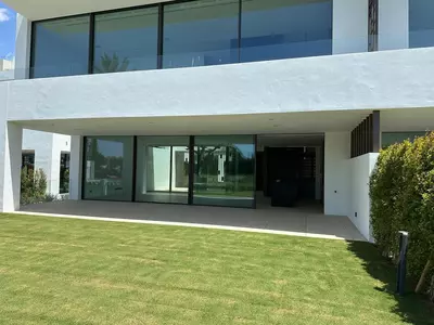 Semi-Detached House in Puerto Banús