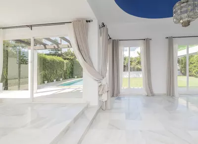 Detached Villa in Puerto Banús