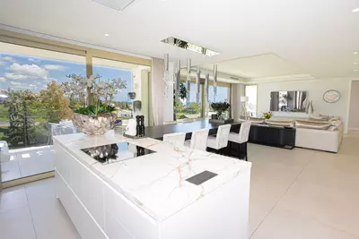 Penthouse Duplex in Puerto Banús