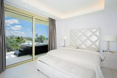 Penthouse Duplex in Puerto Banús