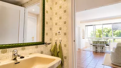 Middle Floor Apartment in Nueva Andalucía