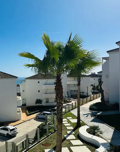 Middle Floor Apartment in Manilva