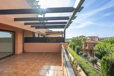 Middle Floor Apartment in Casares Playa