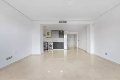 Middle Floor Apartment in Casares Playa