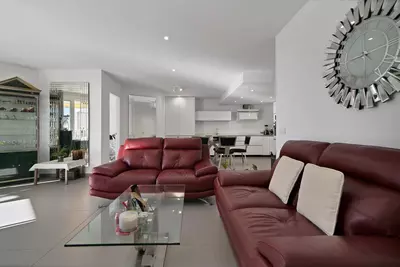 Middle Floor Apartment in Marbella