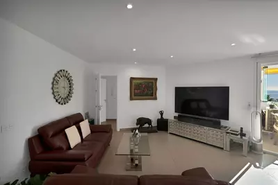 Middle Floor Apartment in Marbella